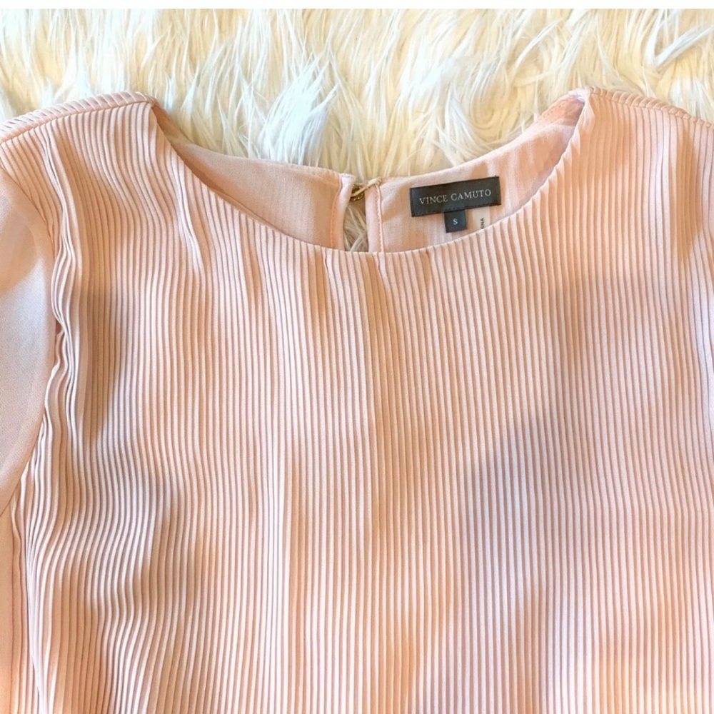 VINCE CAMUTO Pale Pink Pleated 3/4 Sleeve Blouse - Picture 3 of 5